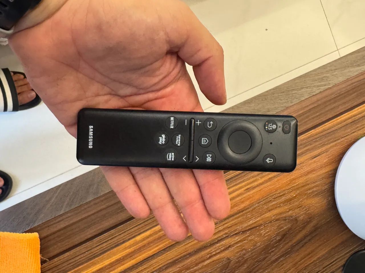 Tv Samsung Smart UHD 43 - Foto 3