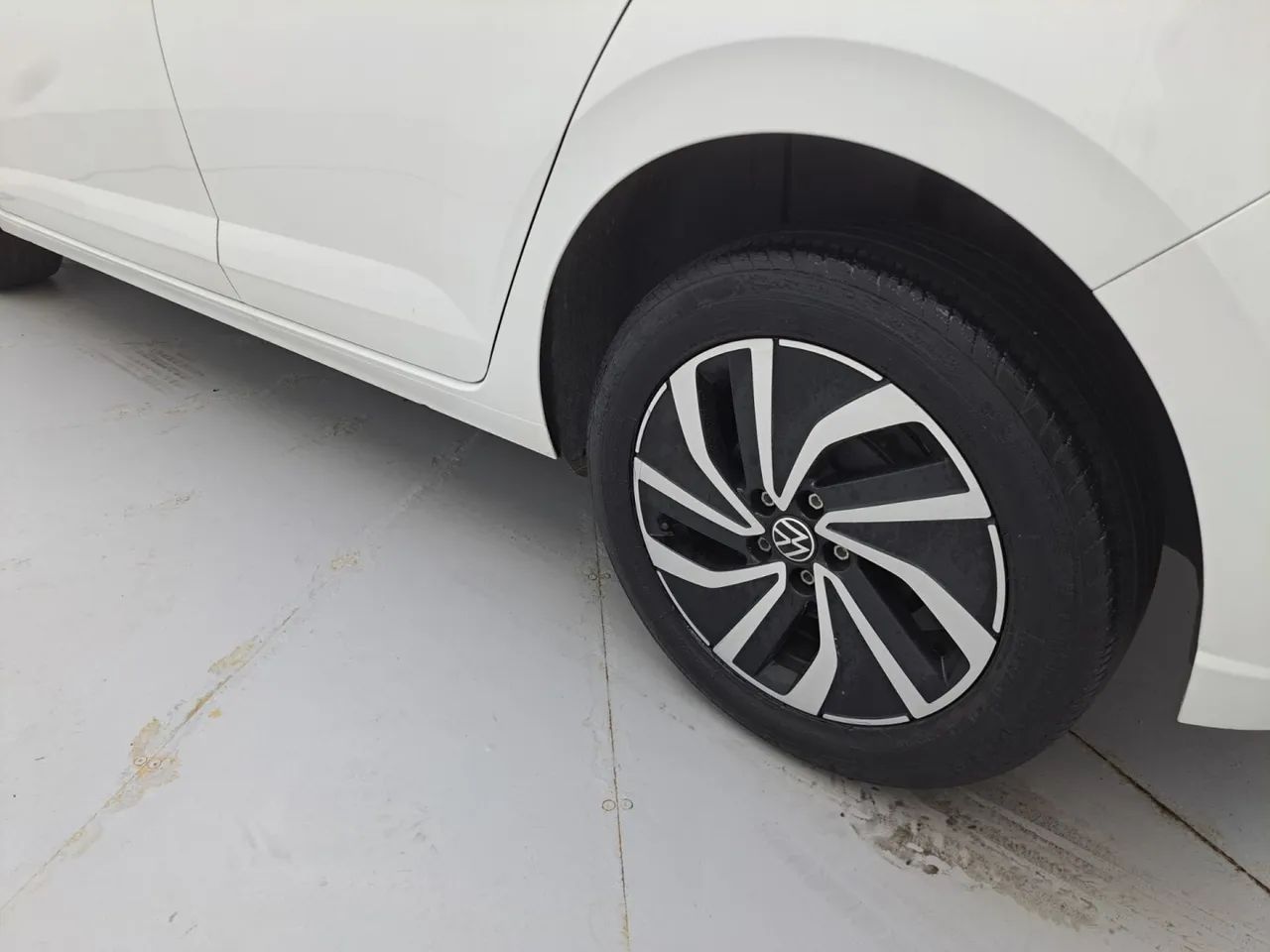 Volkswagen Polo Highline 170 TSI 1.0 Flex 12V Aut., foto 12 de 18