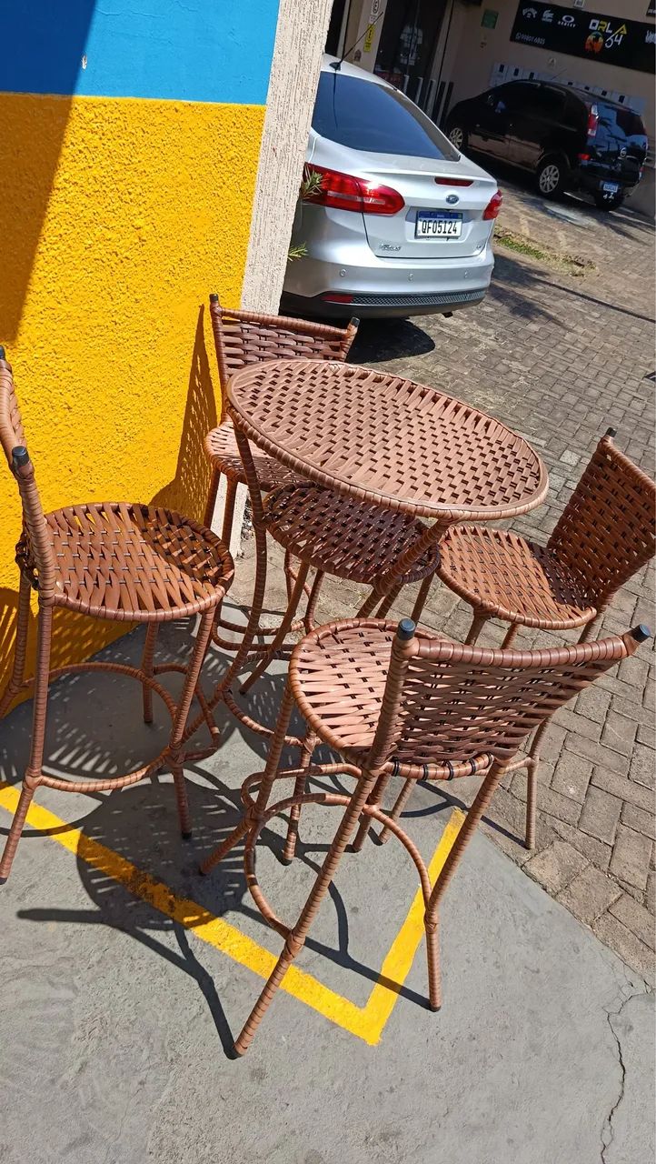 BISTRÔ COM 4 BANQUETAS  - Foto 2