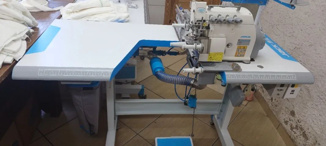 Overlock conjugada cilíndrica automática NOVA  - Foto 2