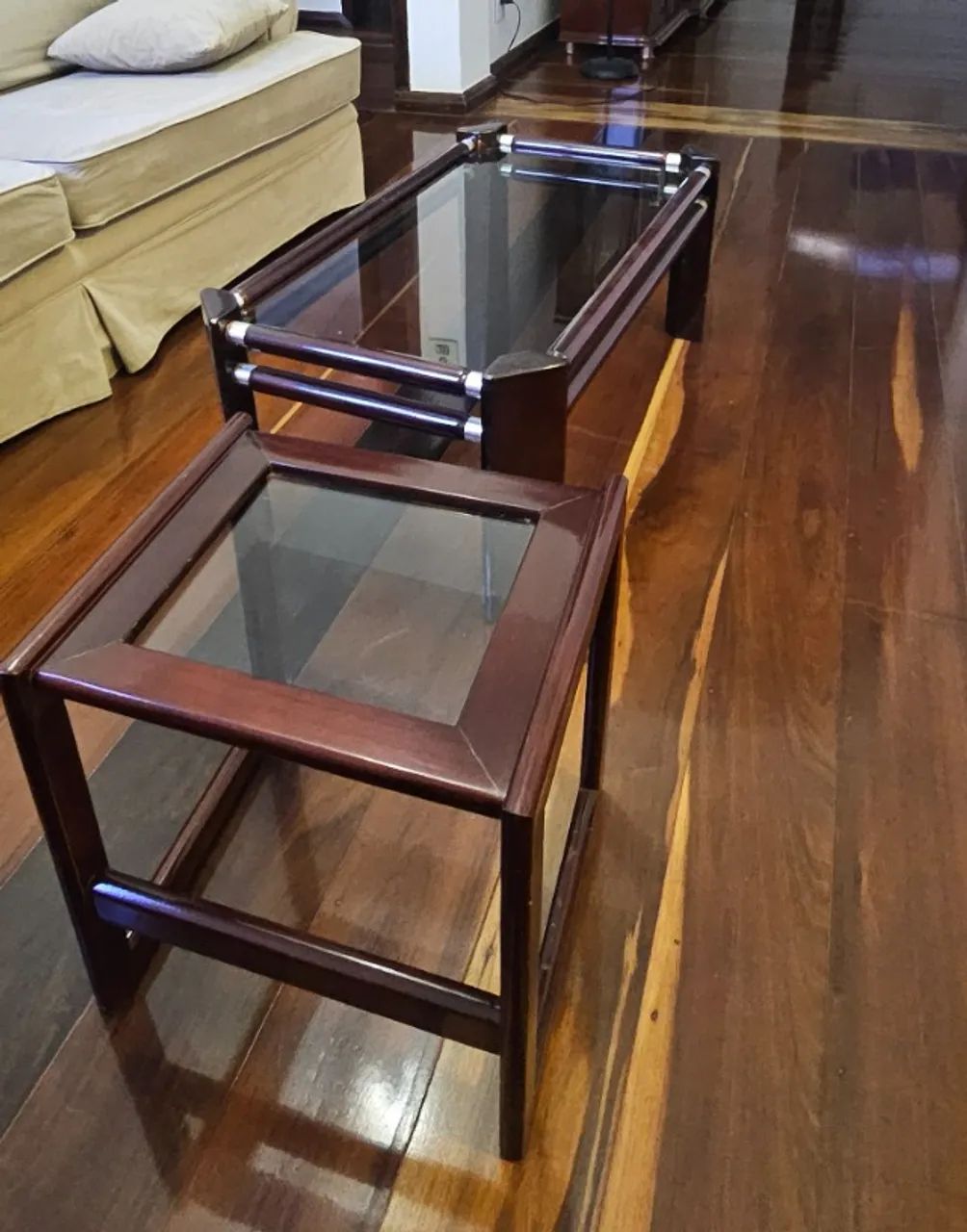 Mesa de centro e mesa de canto