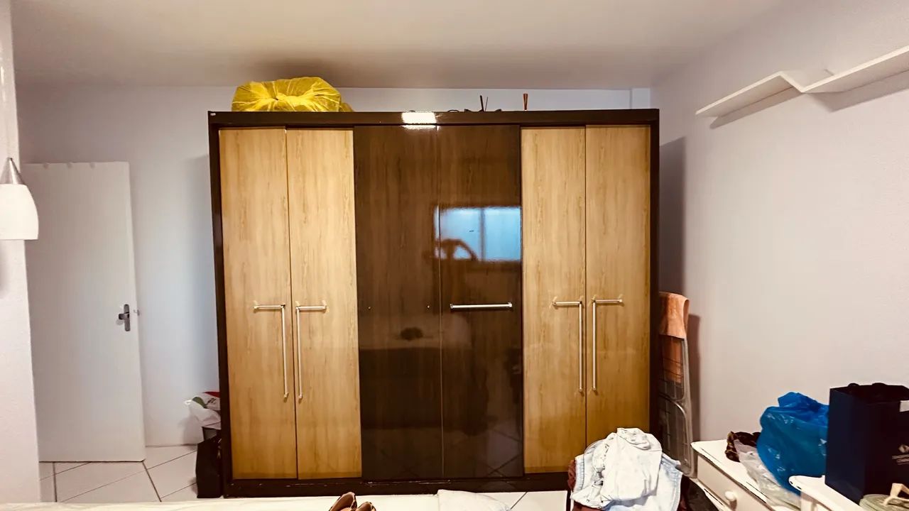Guarda roupa casal