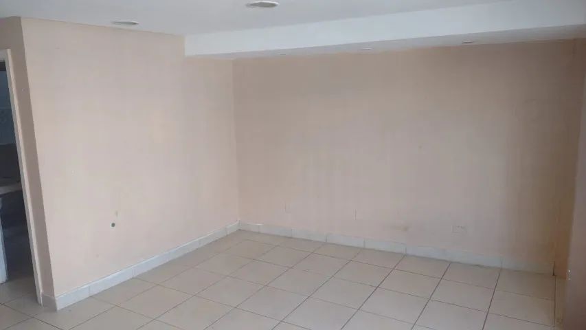 Alugo Sala Comercial Com 87 Metros no Ed. Tiradentes  - Foto 4