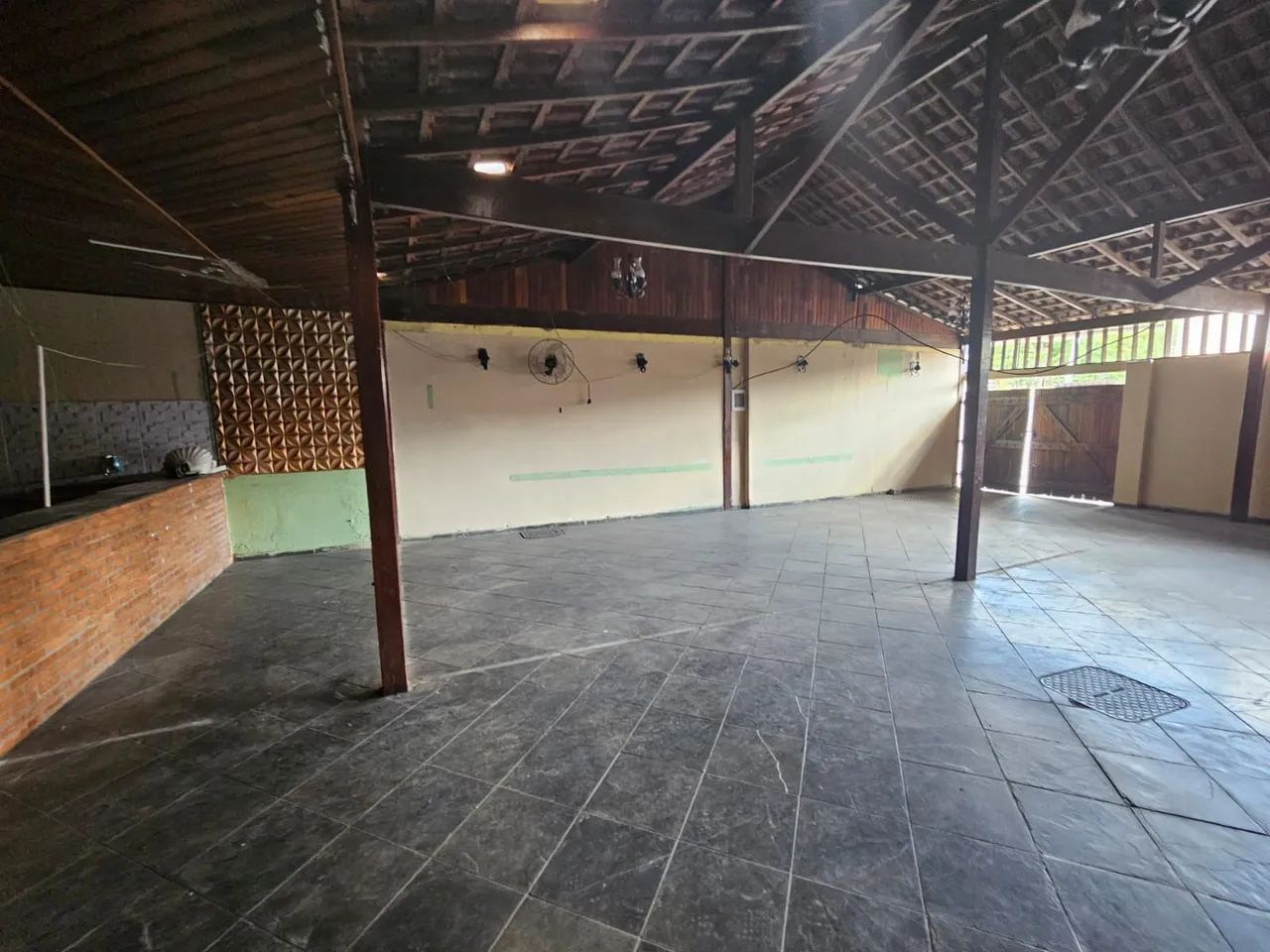 Aluga-se excelente espaço comercial no centro de Bangu!!!  - Foto 3