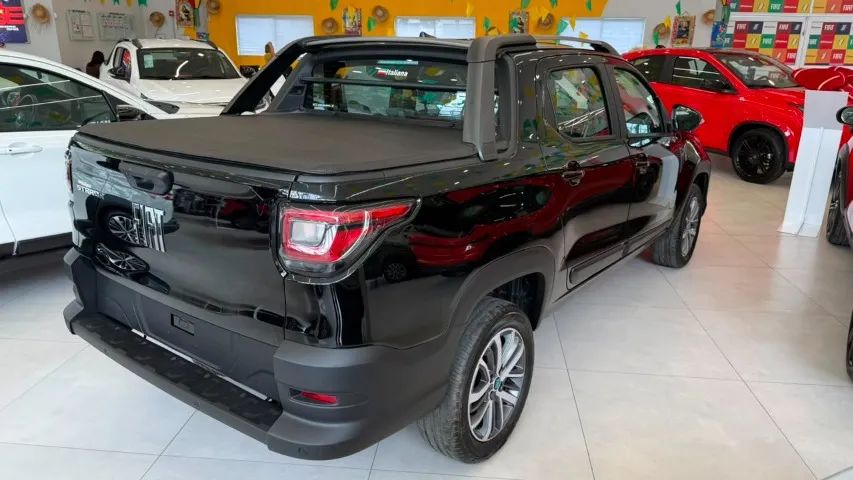 Fiat Strada Volcano 1.3 Flex 8V CD 2027 - Foto 2