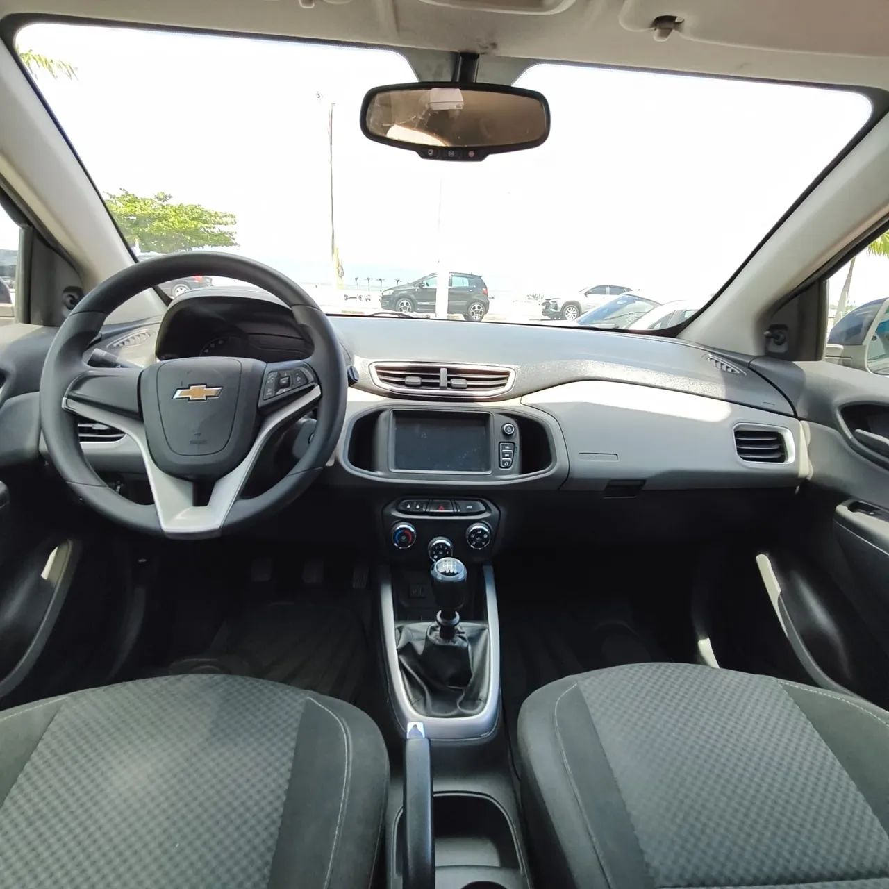 Chevrolet Onix Hatch LT 1.4 8V Flex Power Aut. 4P, foto 5 de 11