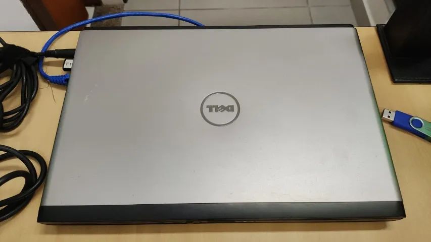 Notebook Dell Vostro 3300 - Foto 2