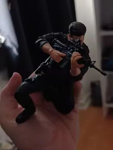 (Novo) Pack completo de arminhas e acessórios para action figures em escala 1/12 - Foto 5