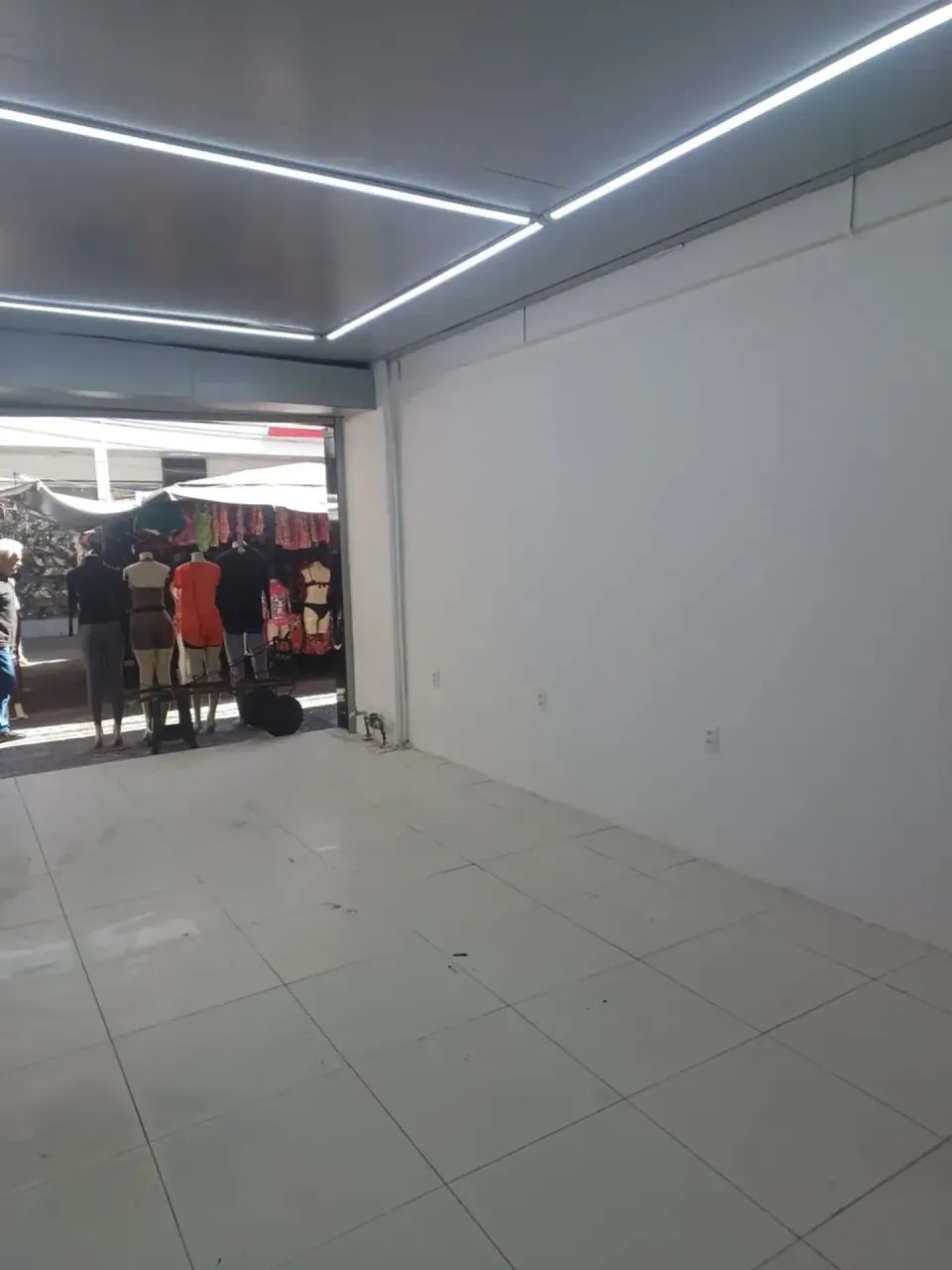 EXCELENTE PONTO COMERCIAL PARA LOCAÇÃO  CENTRO DE FORTALEZA - Foto 2