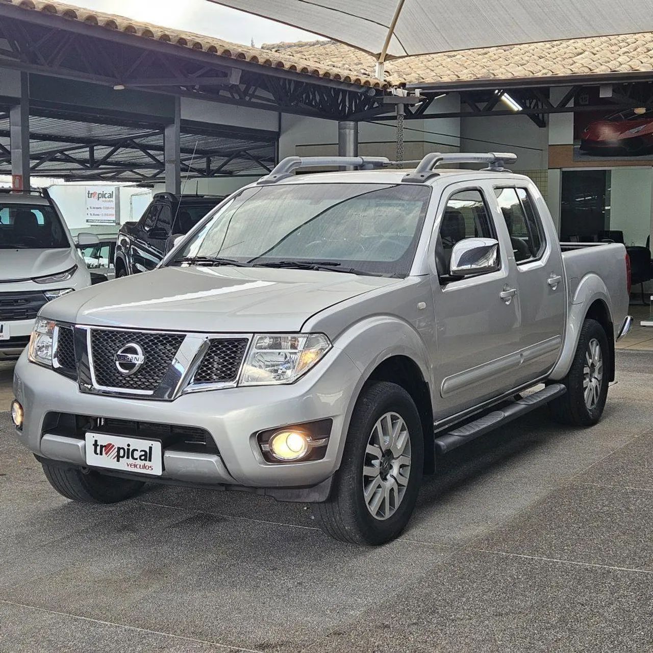 Nissan Frontier Frontier SL CD 4x4 2.5TB Diesel Aut 2015