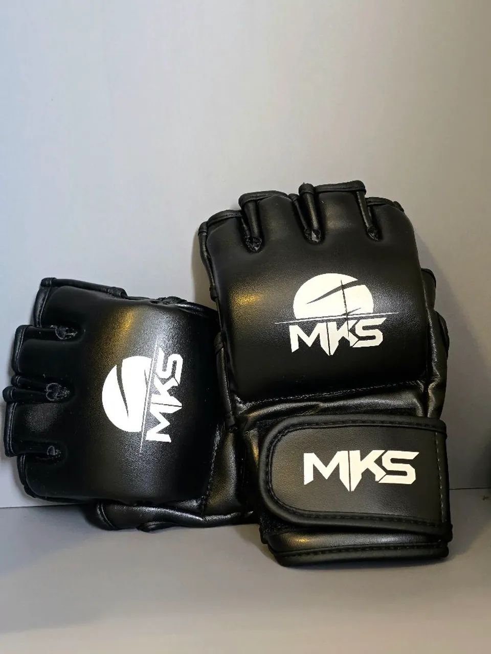Luva de MMA MKS Preta