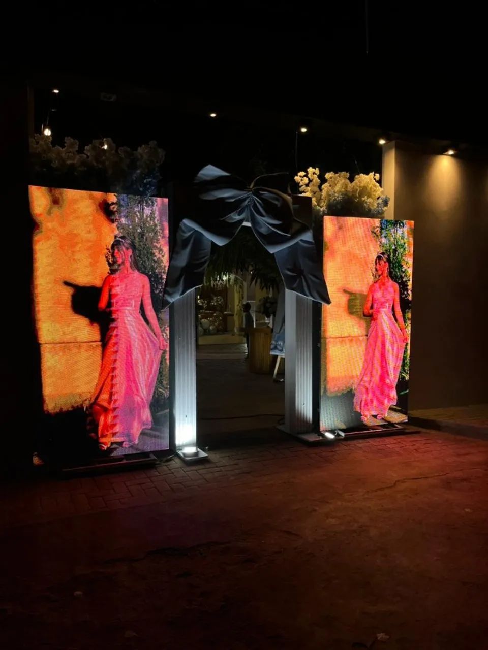 DJ para Eventos na Região - Som & Iluminação