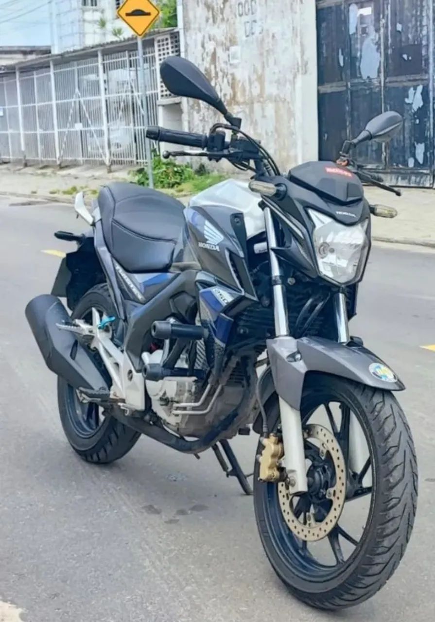 CB250 2020 - Foto 3