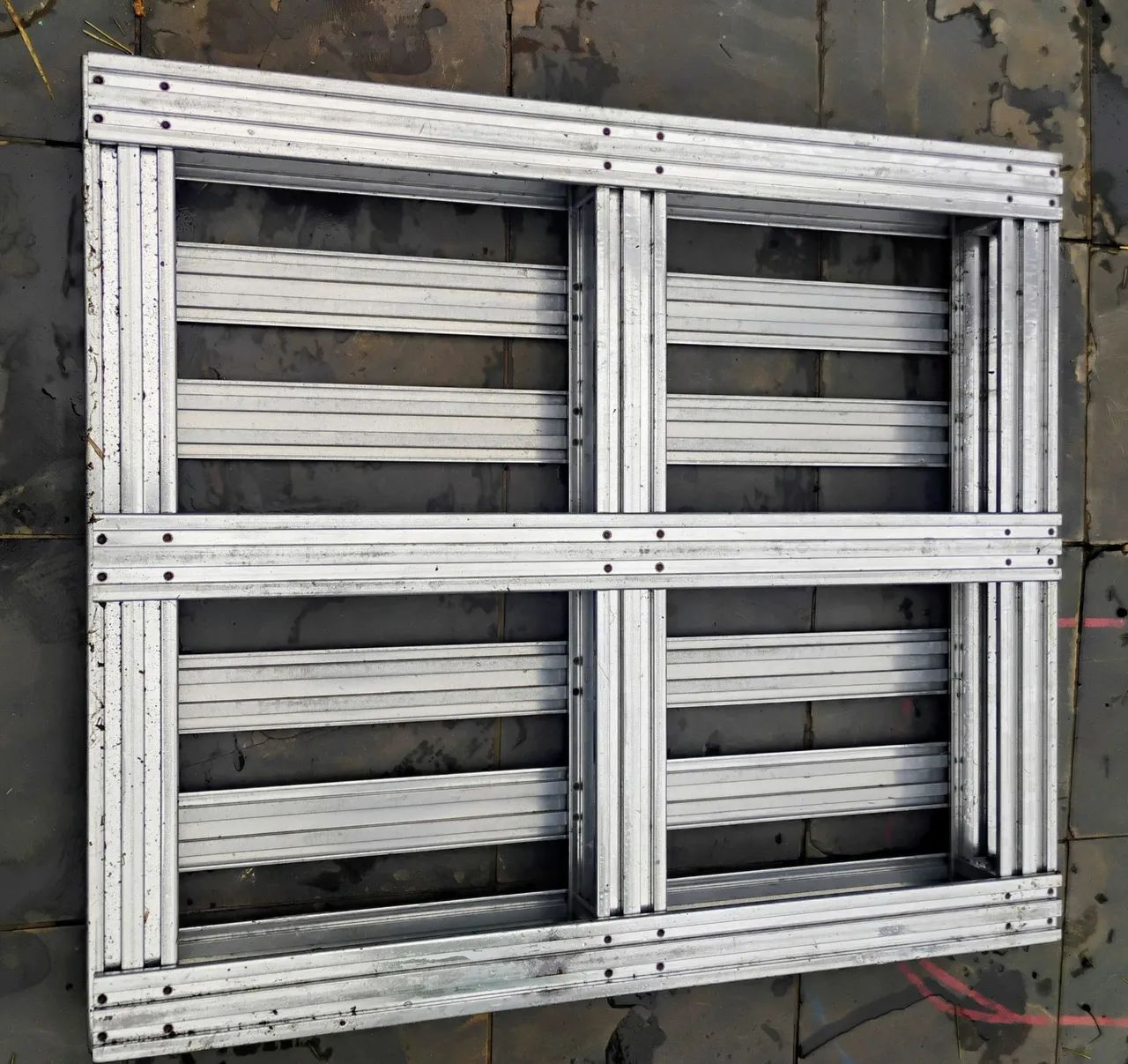Pallet Galvanizado/ Aço  - Foto 3