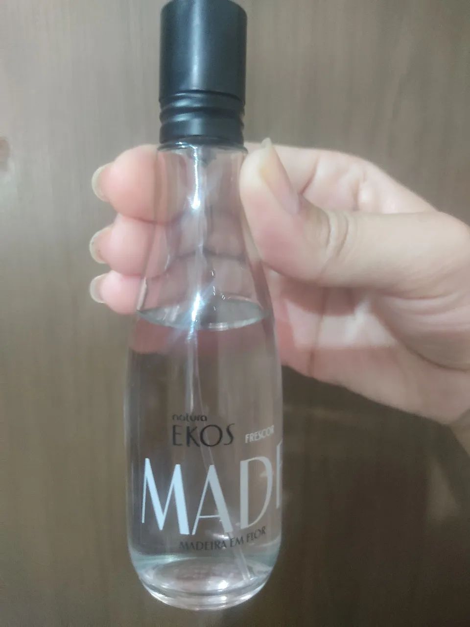 perfume madeira em flor