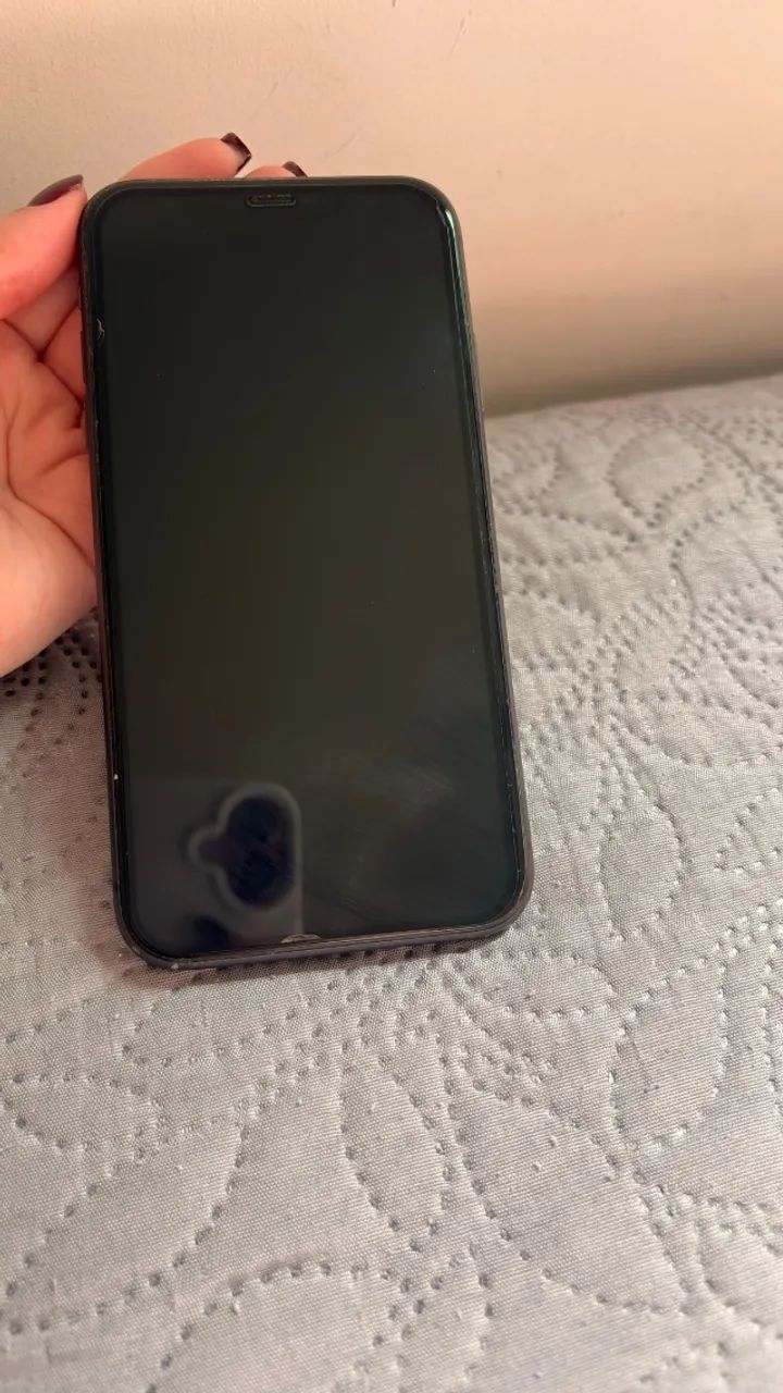 iPhone 11 - 128GB Preto  - Foto 2