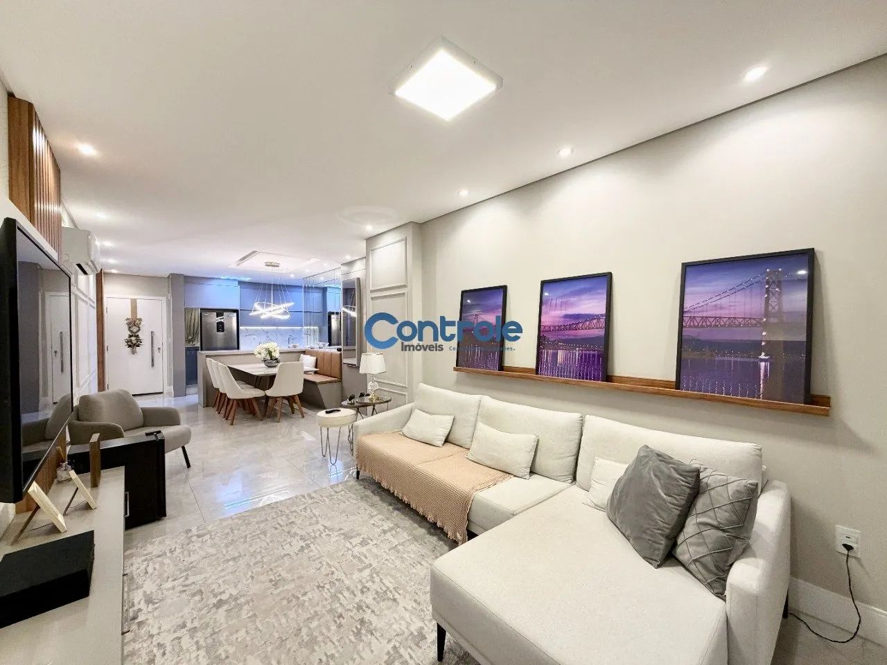Apartamento com 03 dormitórios em Campinas, São José/SC!