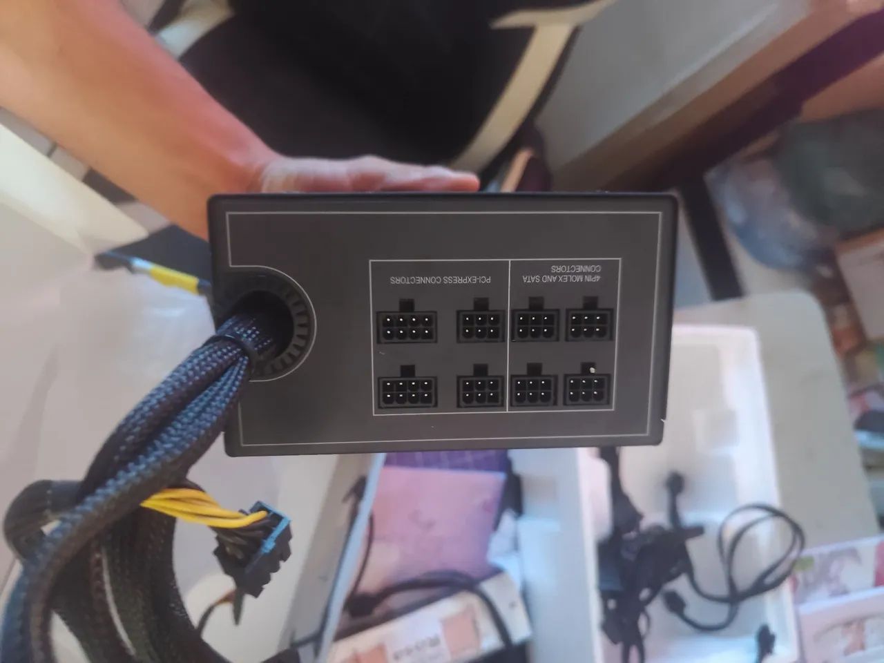 Fonte game Max 600 watts 80 plus Full modular  - Foto 2