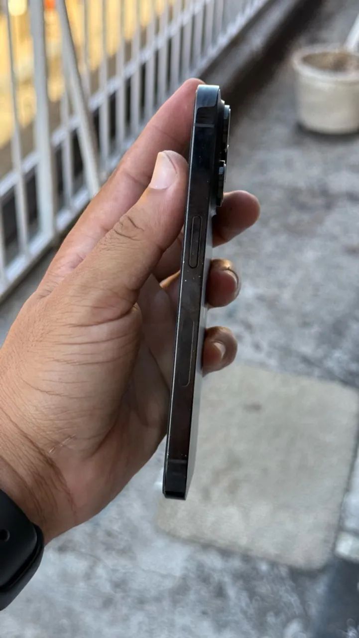 14 pro 256 preto  - Foto 3