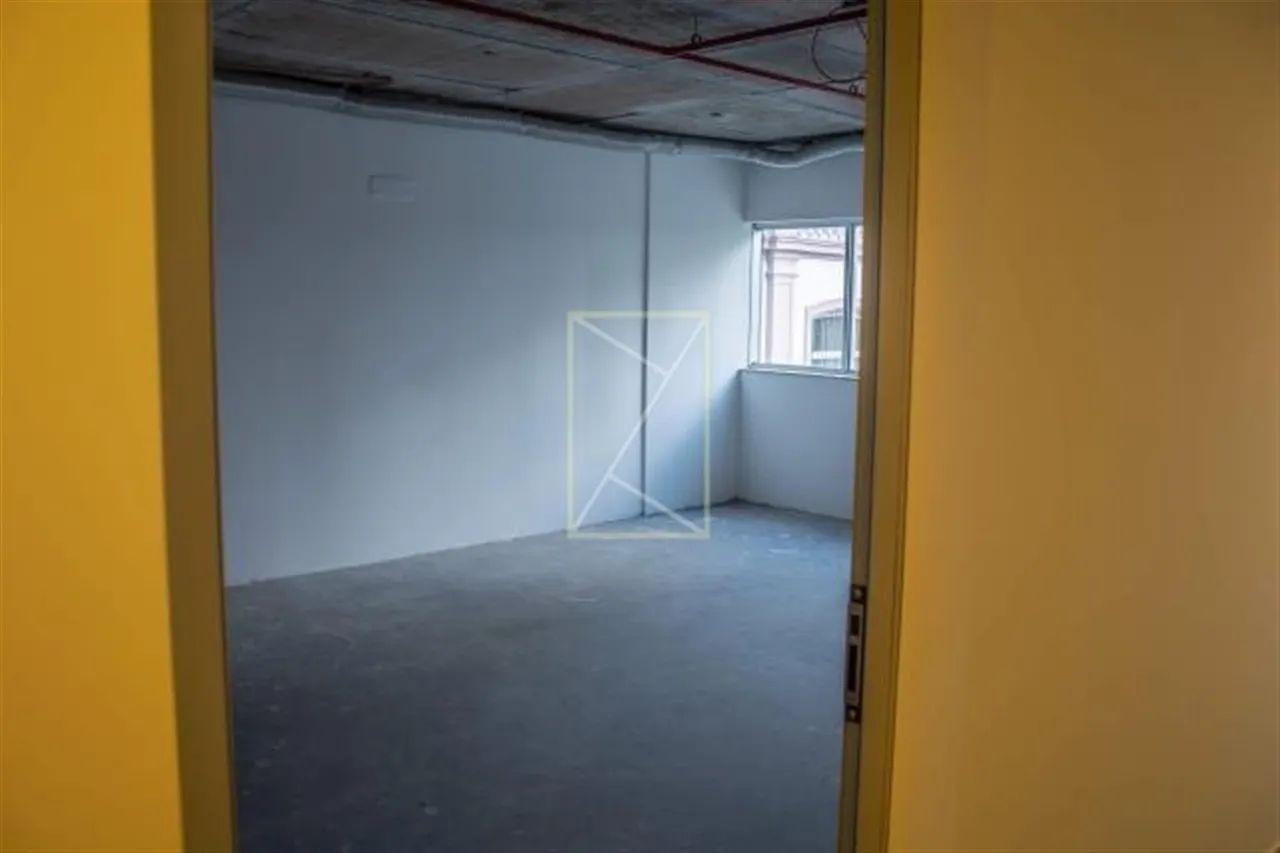 Sala comercial aérea, 39,52 m² privativos, lavabo, espera p/ piso elev - Foto 4