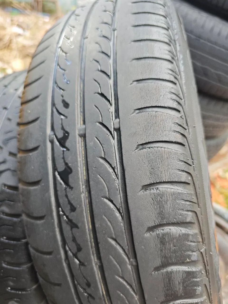 2 rodas de ferros com pneus aro 13 - Foto 5