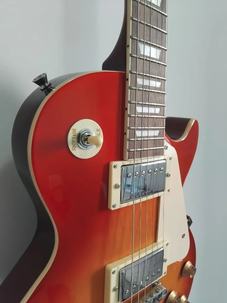 Guitarra Les Paul Sonic Deluxe + Equipamentos - Foto 4