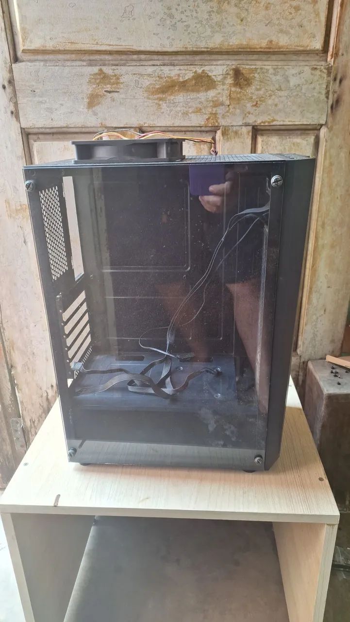 Gabinete gamer( de entrada)