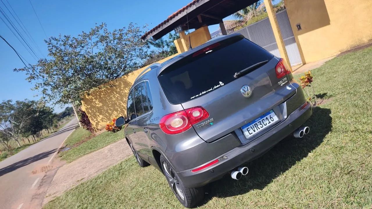Volkswagen Tiguan TIGUAN 2.0 TSI 16V 200cv Tiptronic 5p 2011