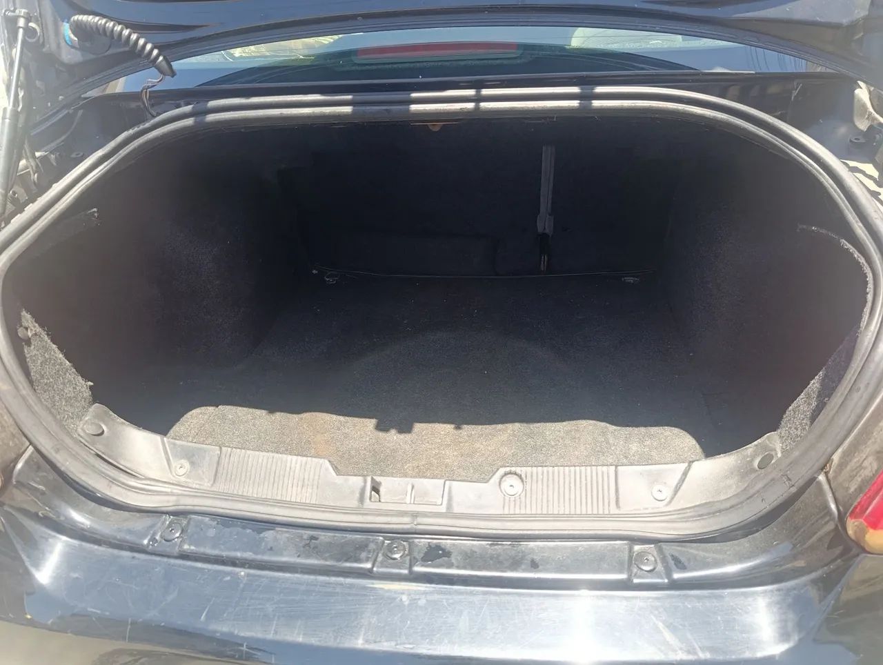 Fiat Linea Essence 1.8 Flex 16V 4P 2012 - Foto 2