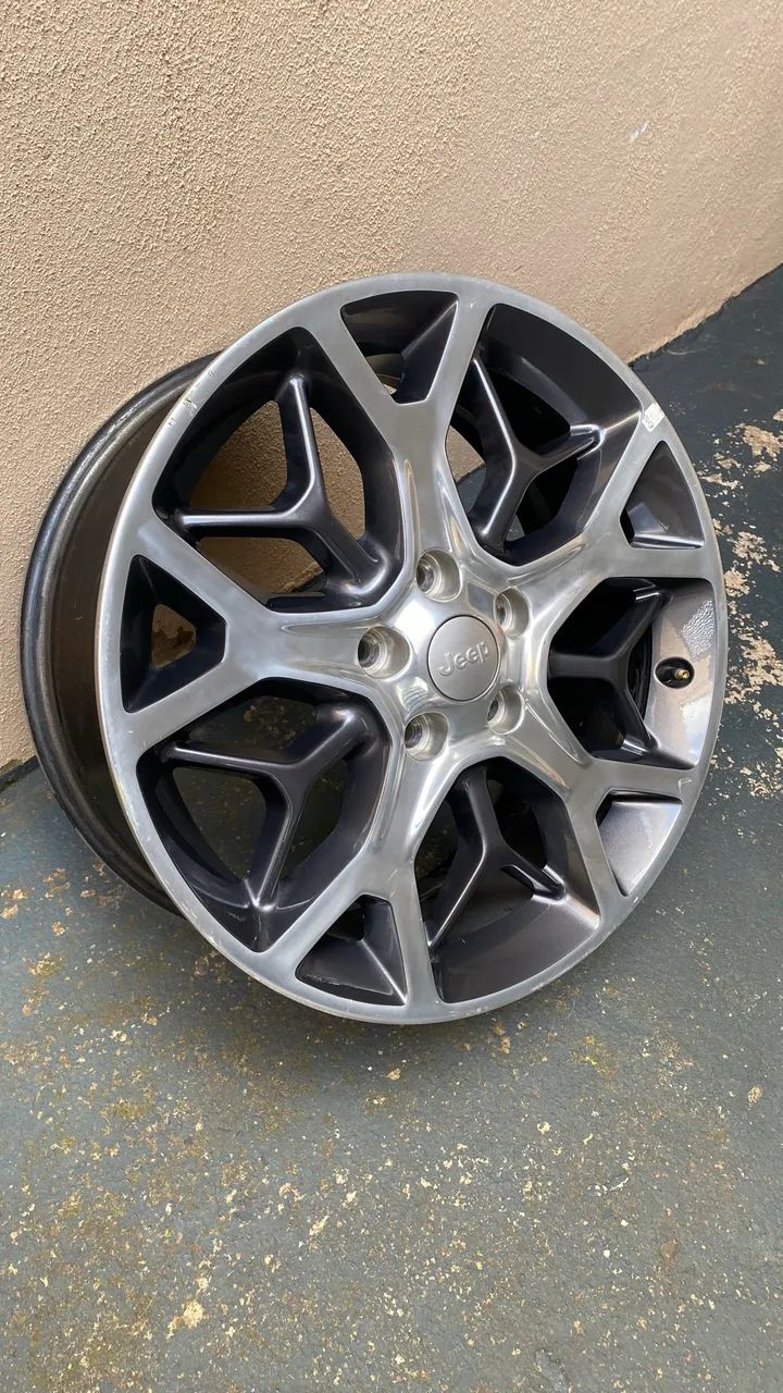 Roda de liga leve Jeep Cherokee aro 20 unidade - Foto 2