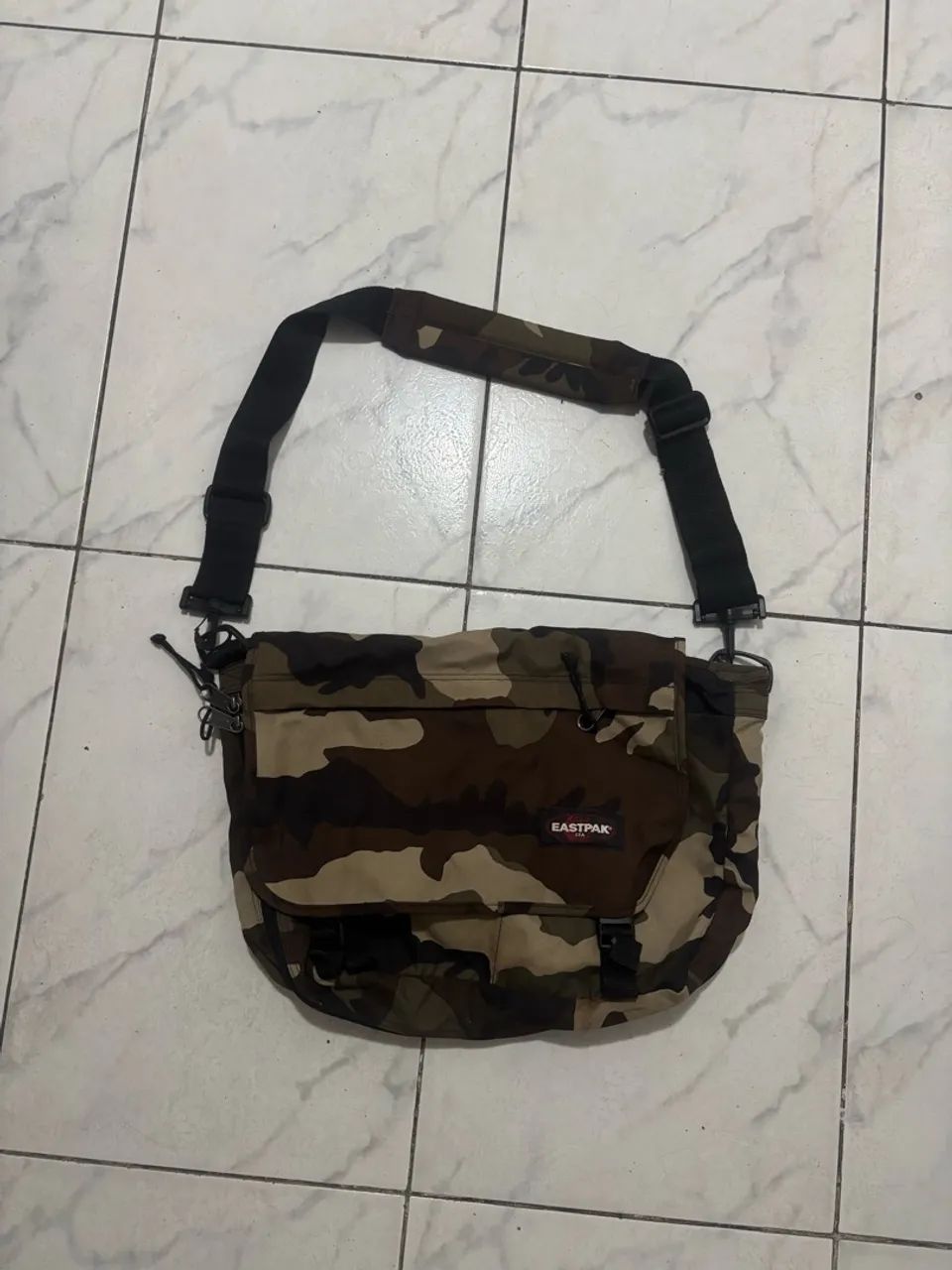 Bolsa lateral eastpak