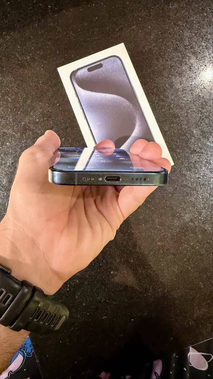 iPhone 15 Pro Impecável - 126 Gb Azul - Completo na Caixa - Ótima Oportunidade - Foto 3