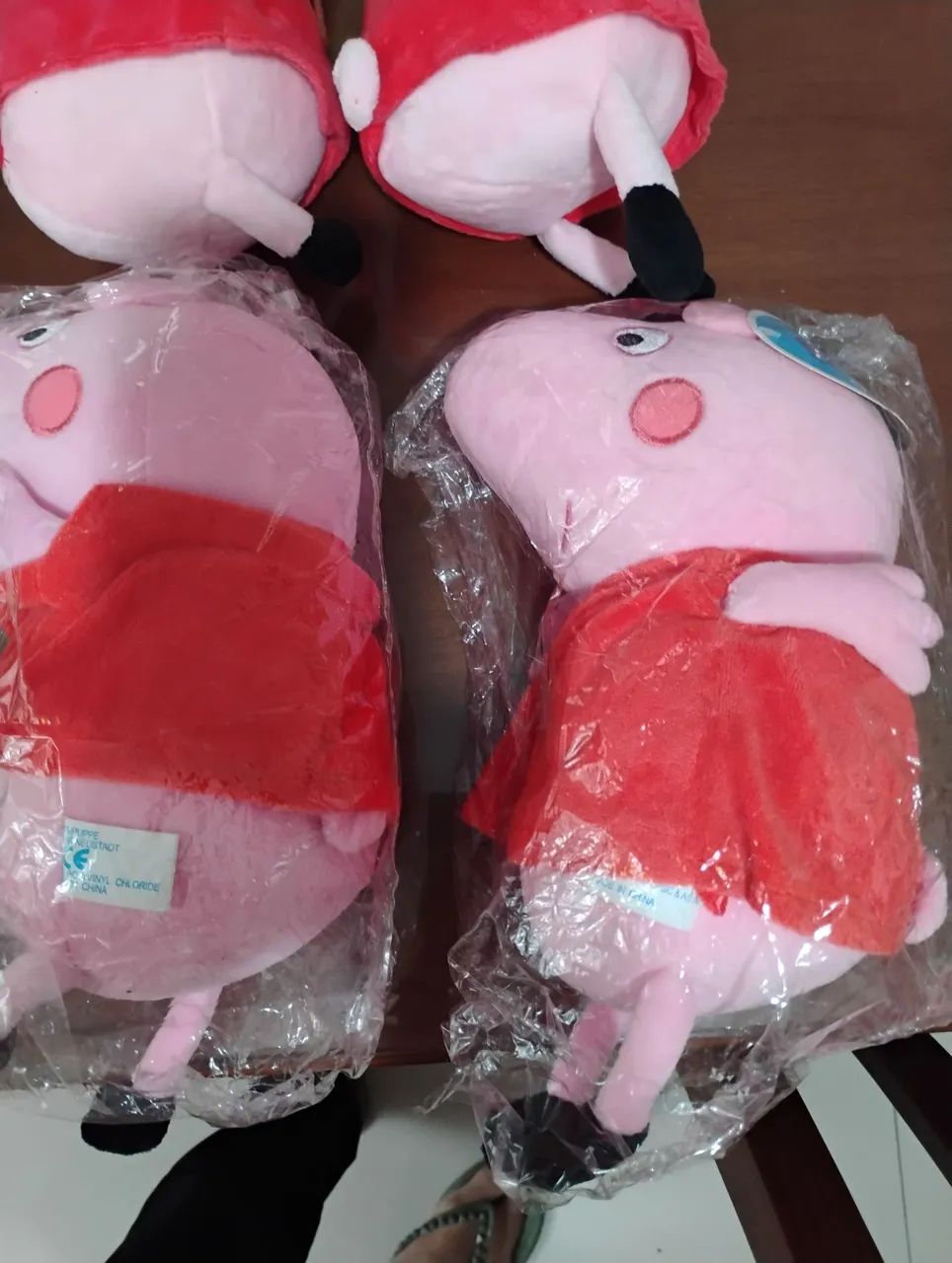 Boneca de Pelúcia Peppa Pig 25 cm - Foto 4