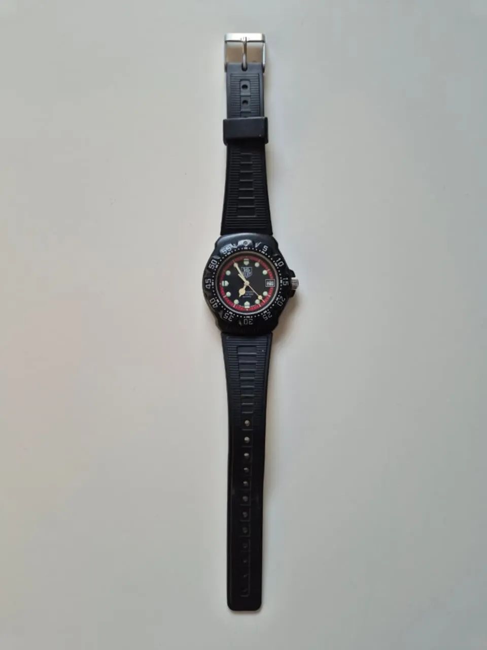 Relógio TAG HEUER Fórmula 1 (ref 383.513/1) movimento quartz e mostrador de data - Foto 2