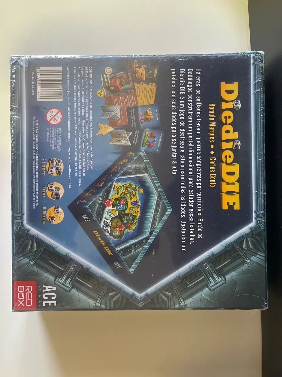 Vendo jogo de tabuleiro Die die  + expansão  - Foto 2