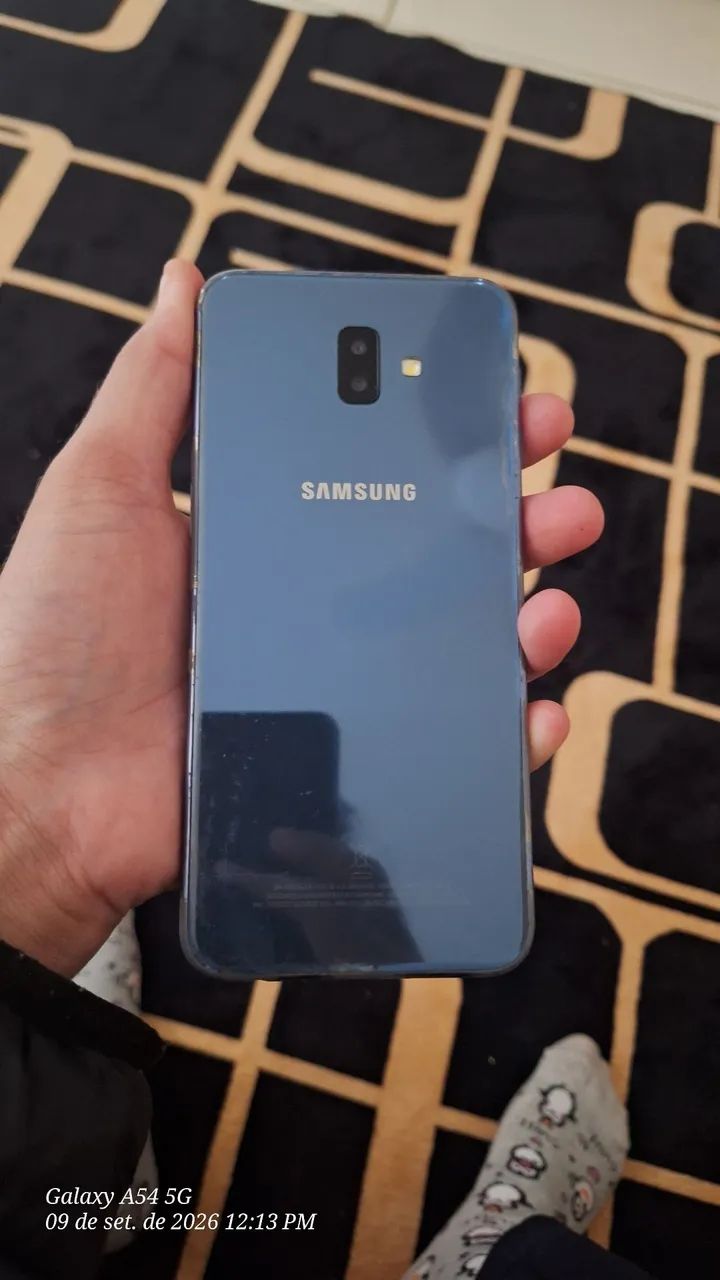 Celular J6 - Foto 2