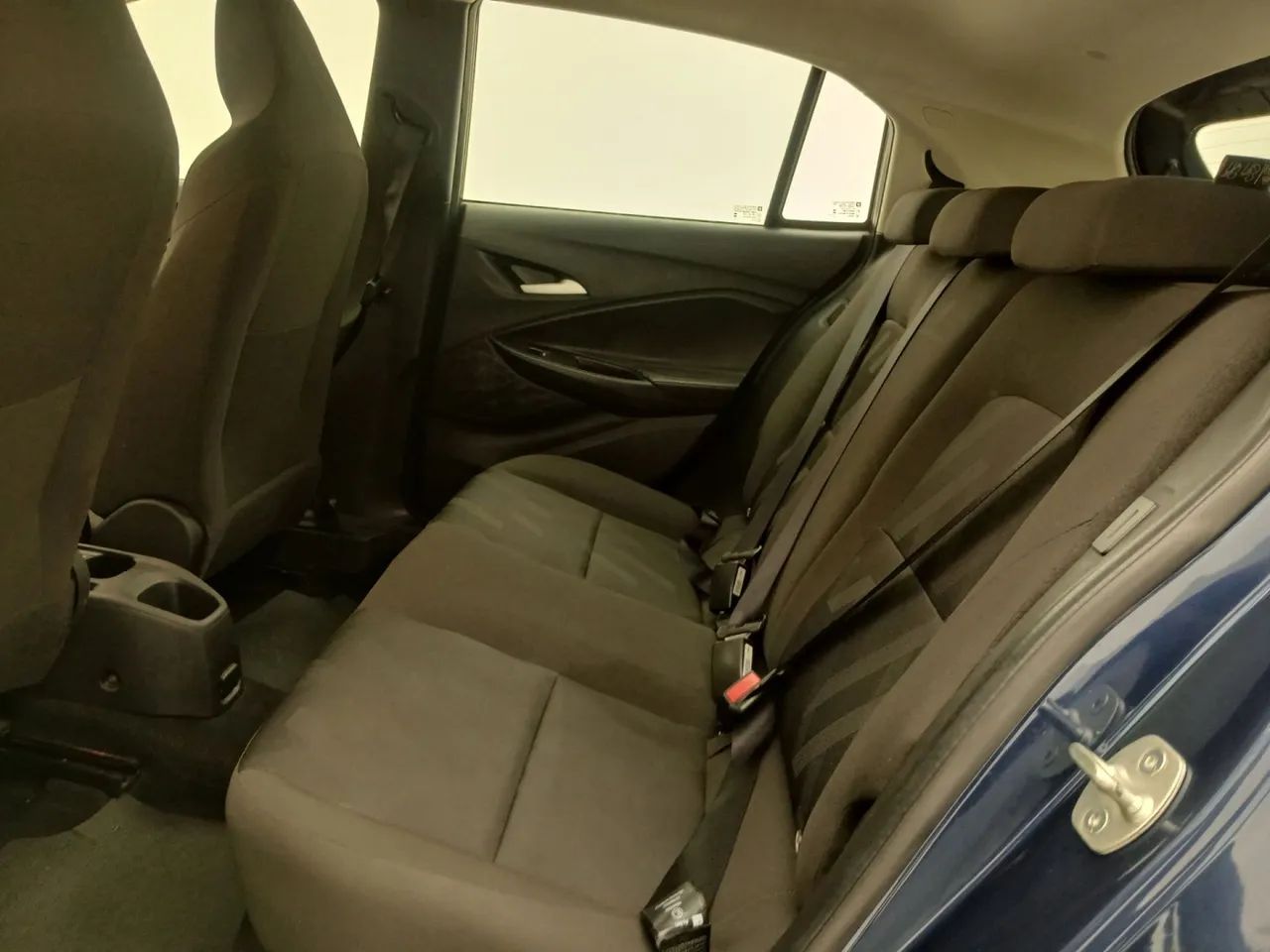 Chevrolet Onix Hatch 1.0 12V Flex Mec. 4P, foto 17 de 18