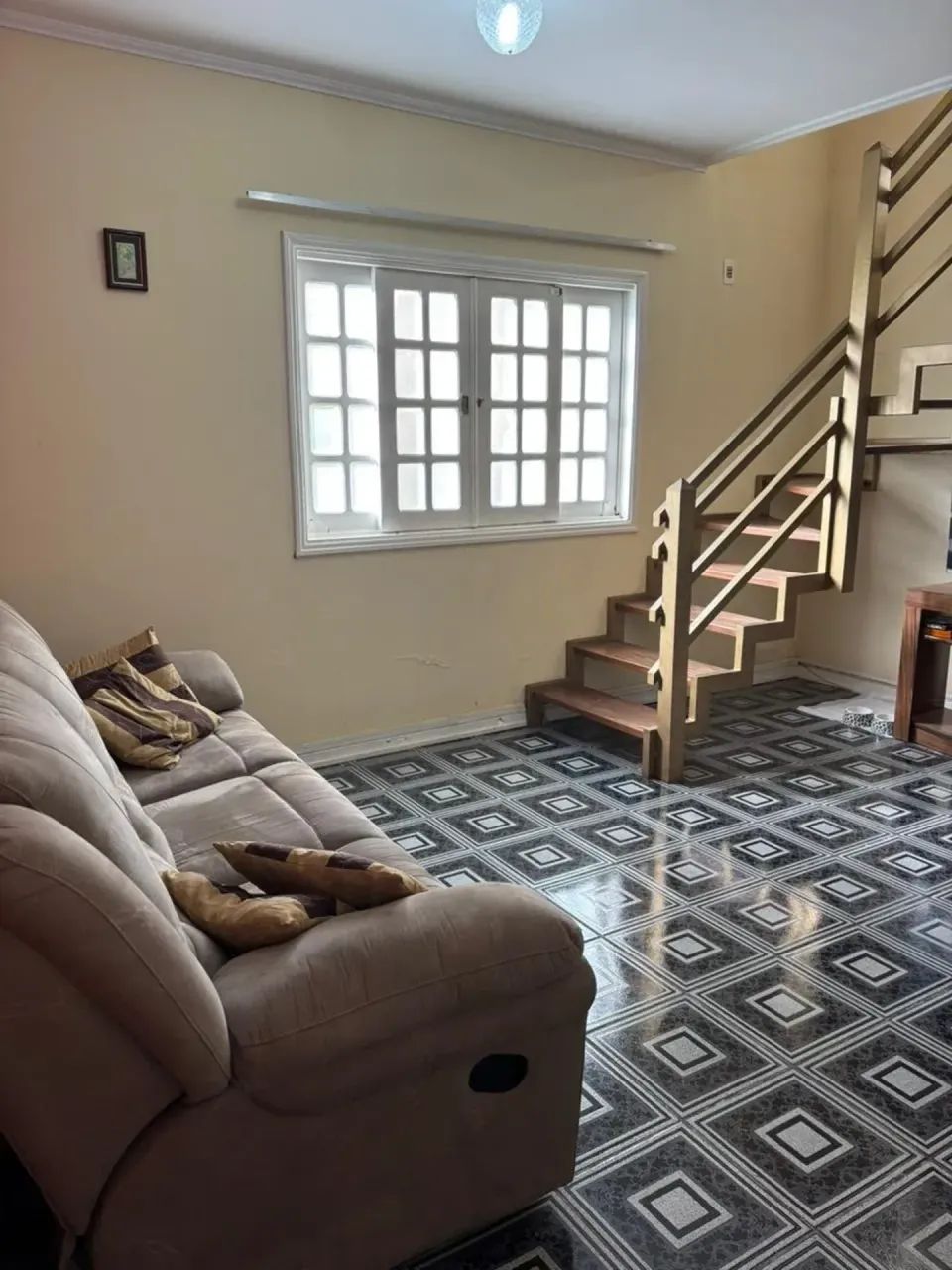 Casa com excelente localização - Foto 4