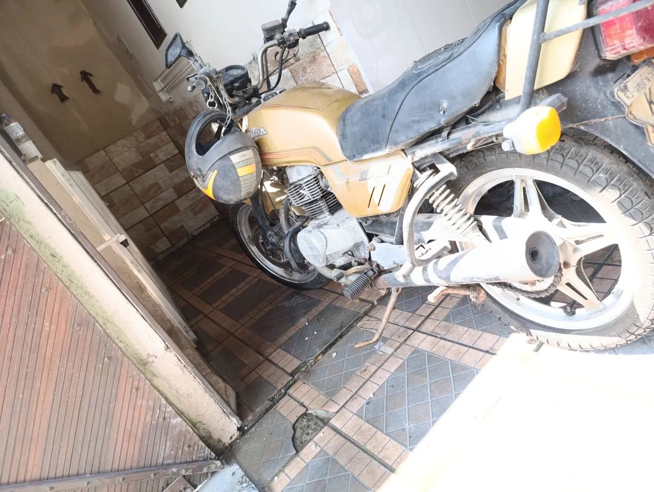CB 400 82 Dourada  - Foto 5