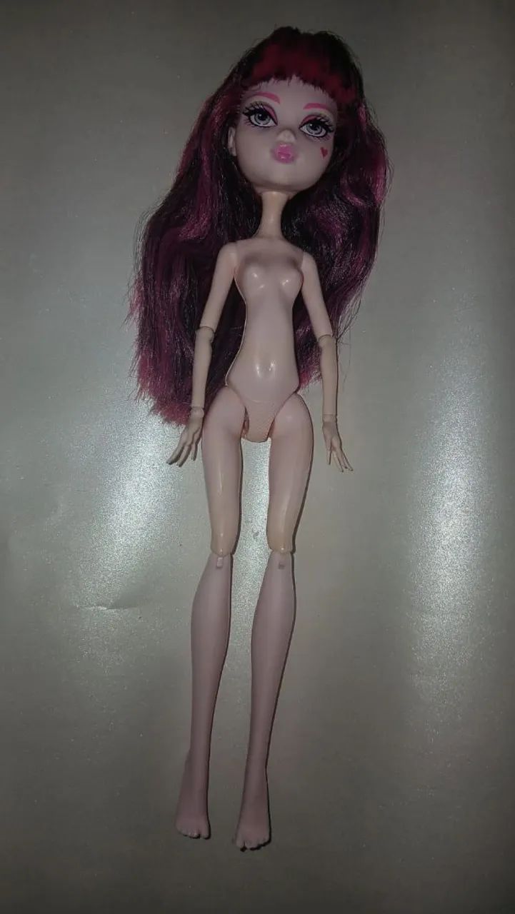 Draculaura Exchange/Intercâmbio