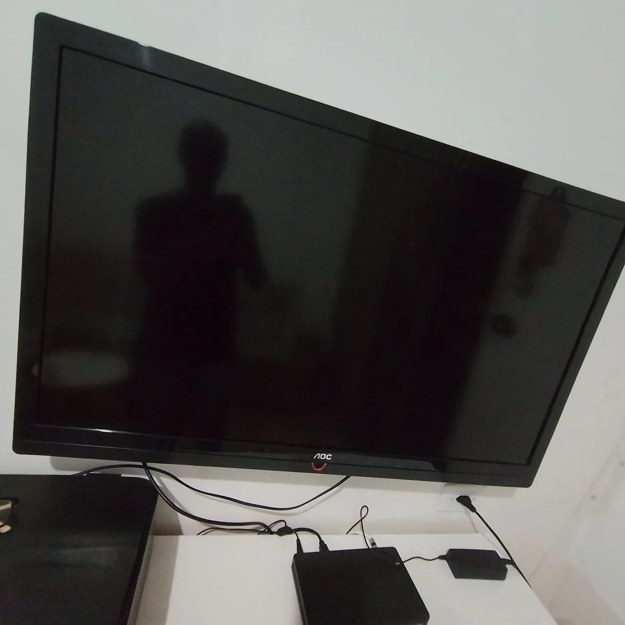 Tv AOC415076789204428800