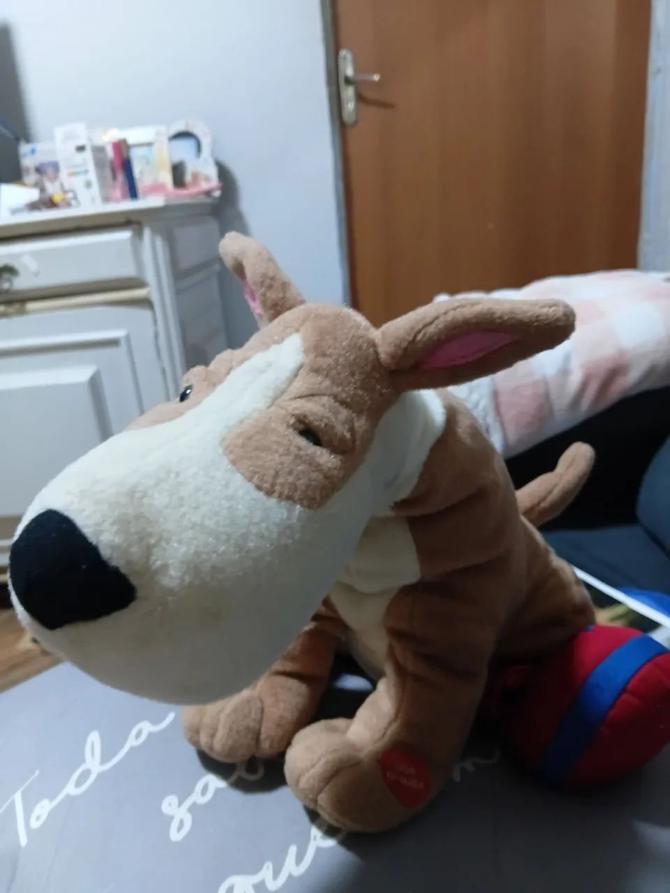 Cachorro  divertido