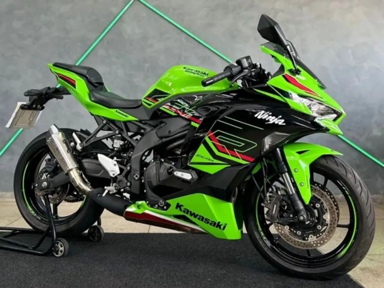 スポーツ Reels Kawasaki Zx-4r 2024 - 1493707143 | OLX