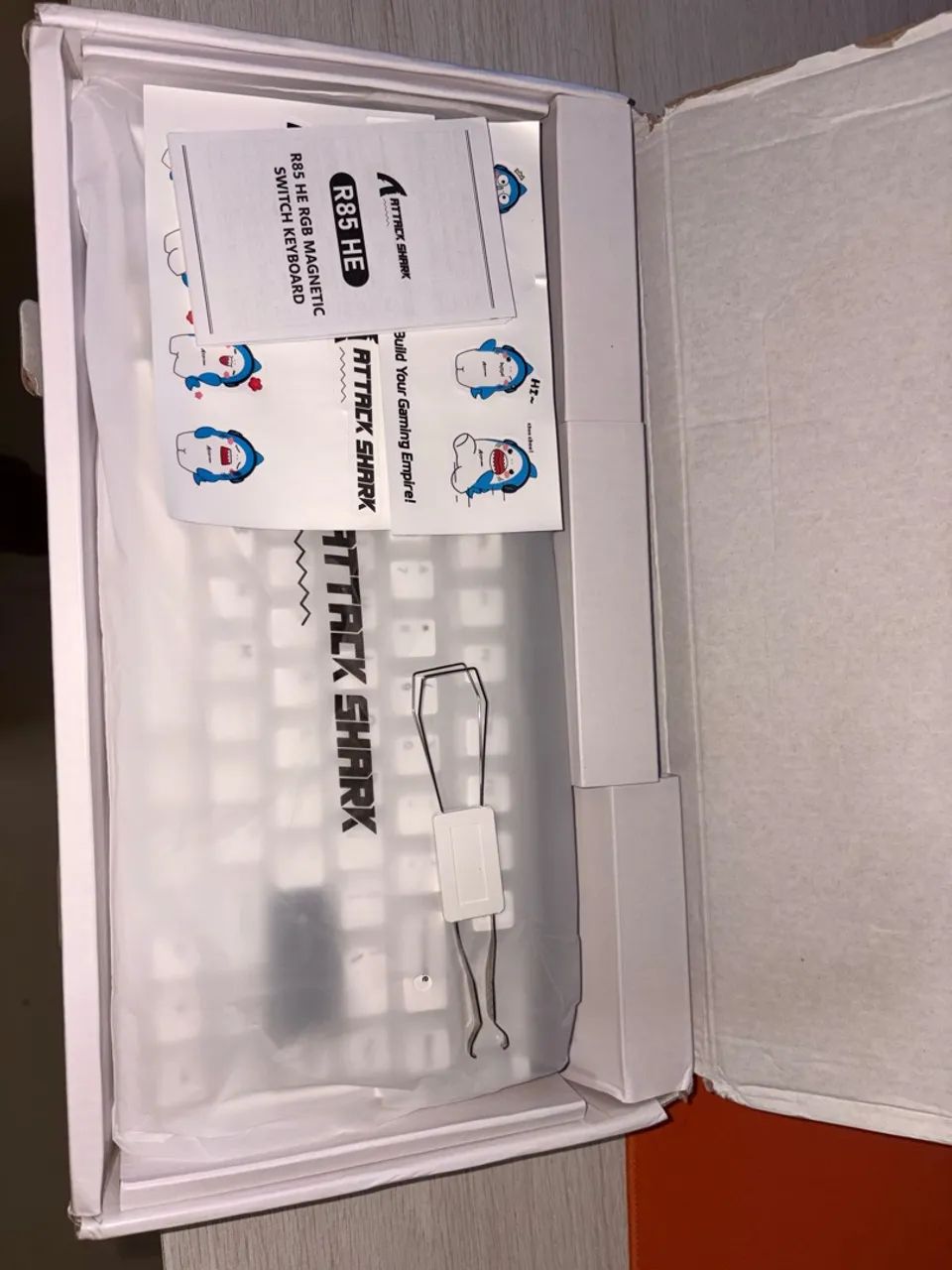 Teclado Magnético R85 he