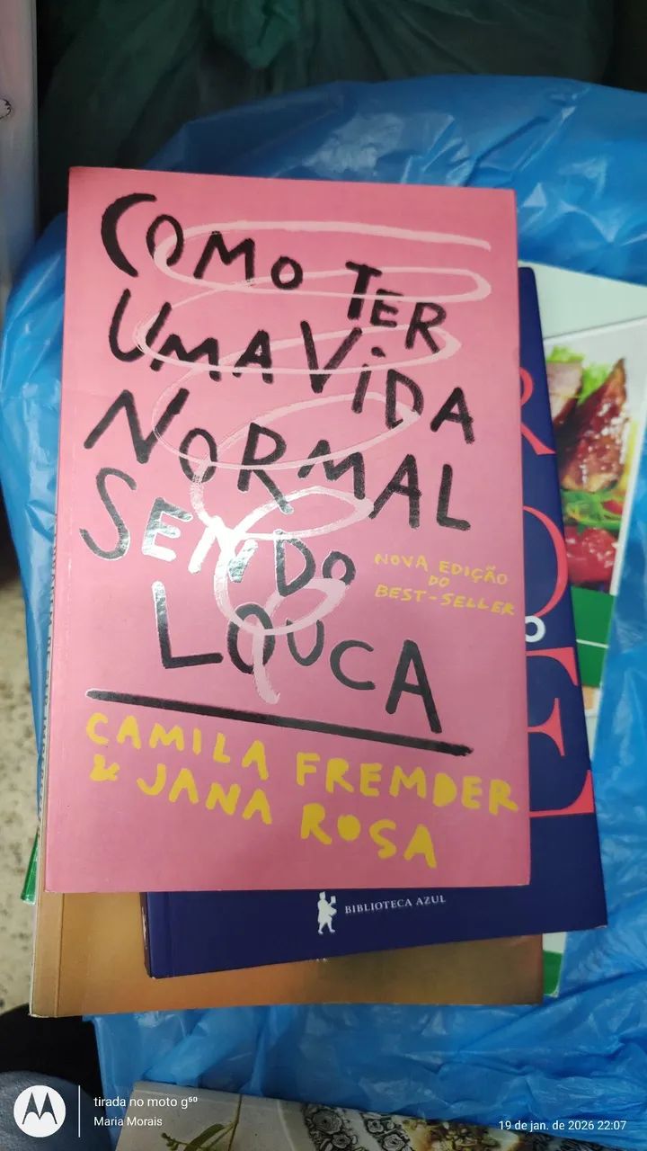 Livros semi novos