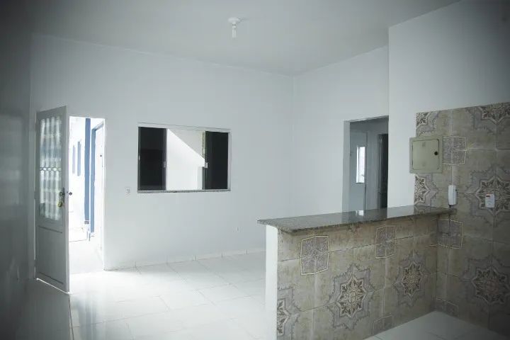 APARTAMENTO 2/4 DISPONÍVEL PARA LOCAÇÃO - Foto 2