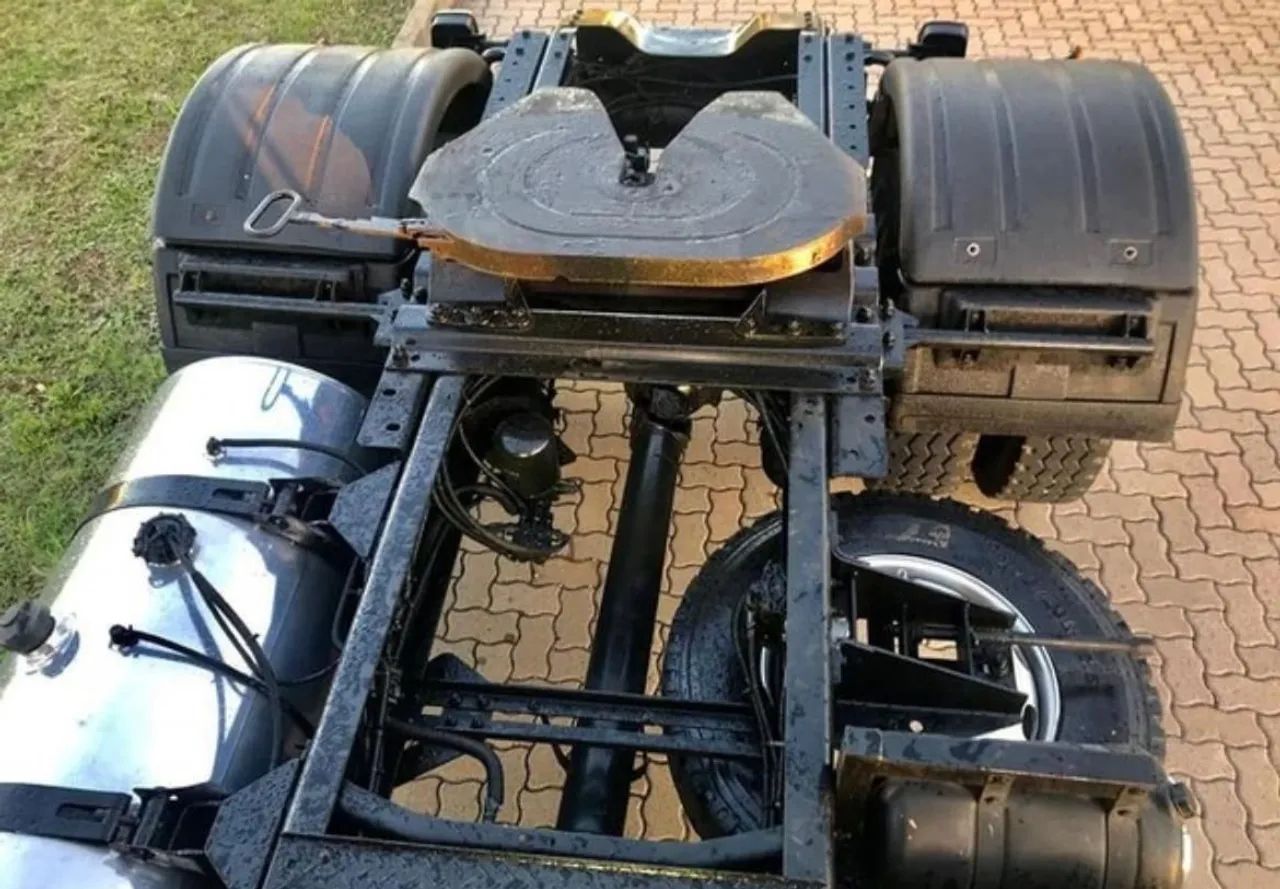 VW Constellation 19-320 (4x2) 2010 - Foto 4