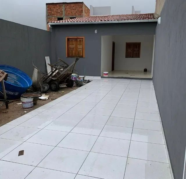 VENDO CASA EM AREINHA VIANA