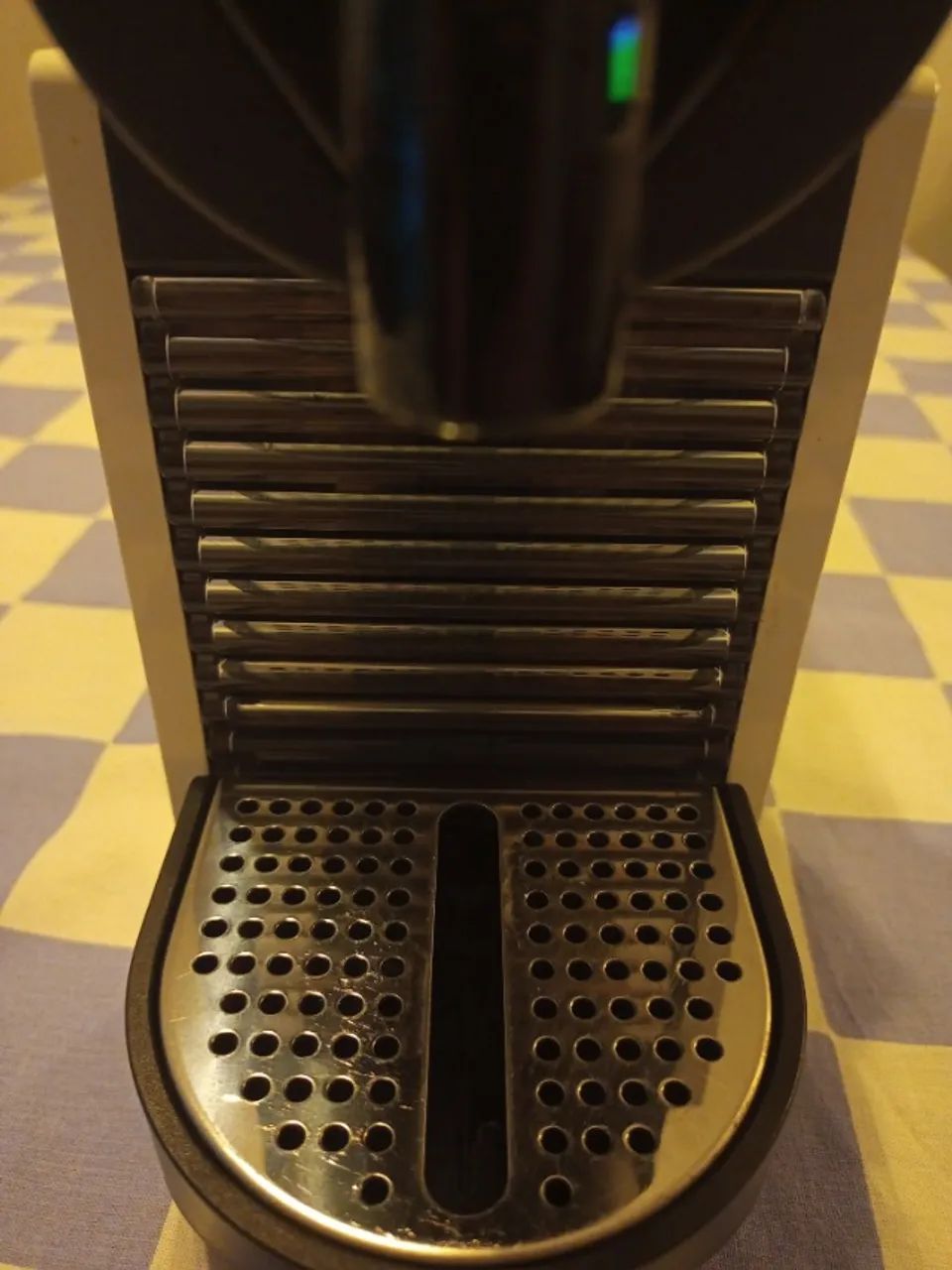 Cafeteira Nespresso Pixie Clips Branca, 110V - Foto 4