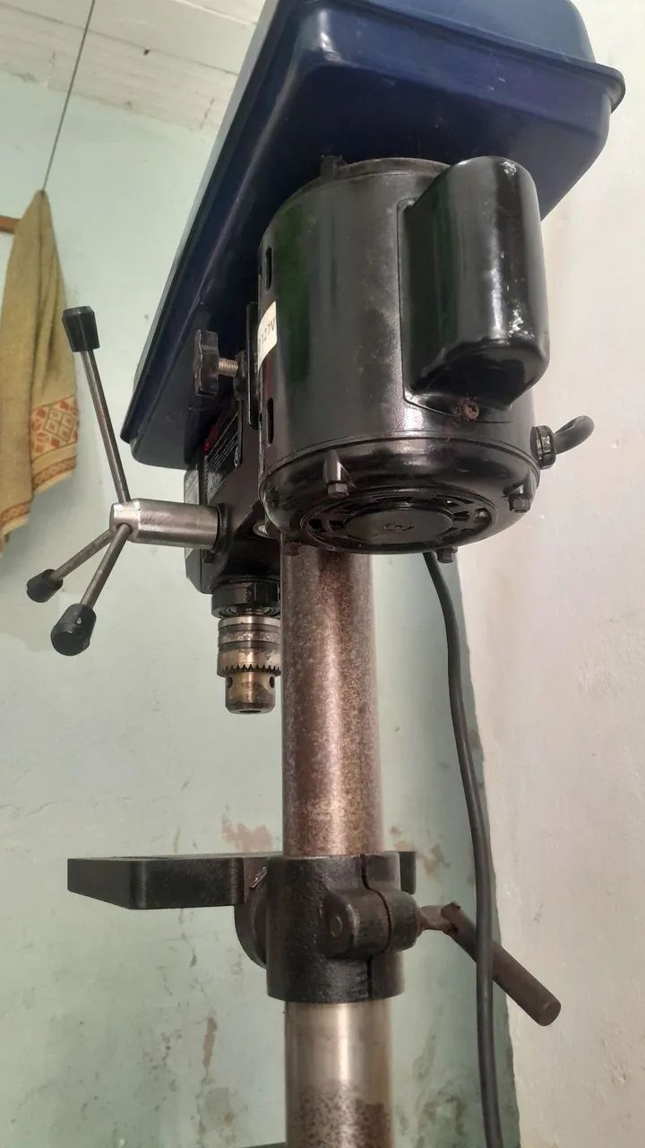 Furadeira de bancada - Foto 4